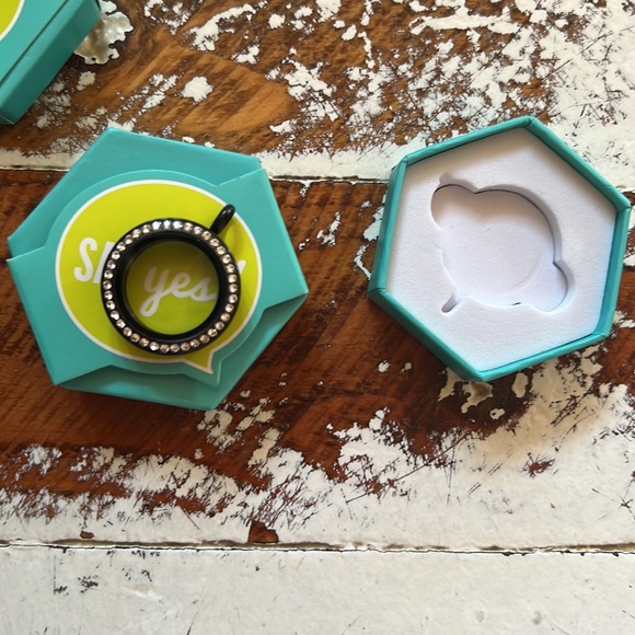 NEW ORIGAMI OWL Posh Locket Face-Med Black Face w/Crystals by Swarovski BZ3004 - Picture 4 of 4